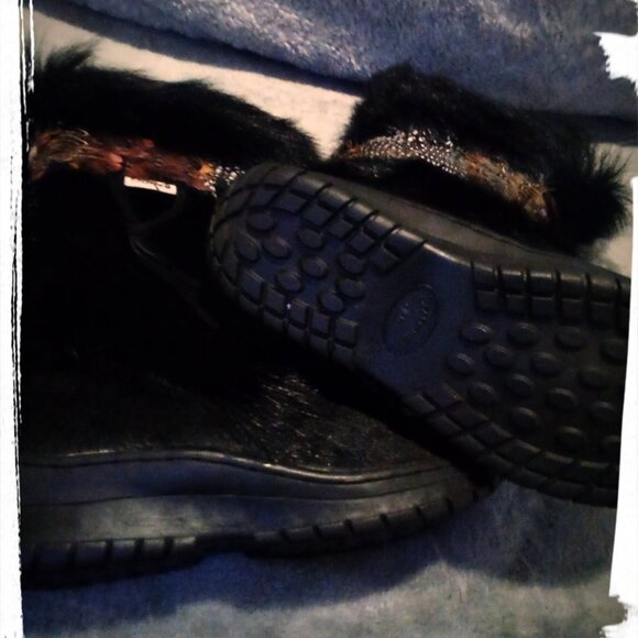 BearPaws Fur Boots Size 6 - Picture 4 of 8